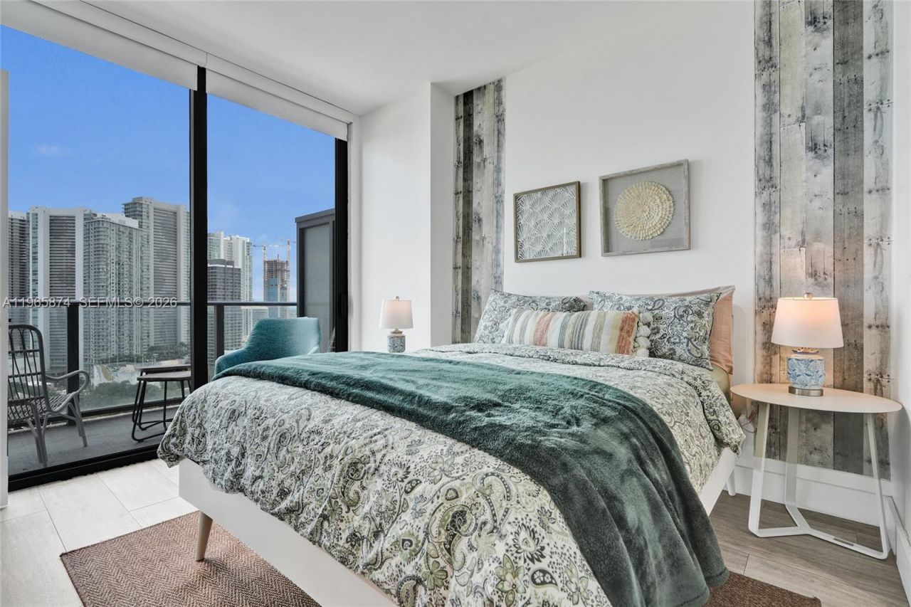 121 NE 34th St, Unit 2205, Miami, FL 33137 Photo