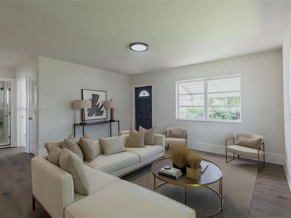 8521 NW 57th Ct, Tamarac, FL 33321