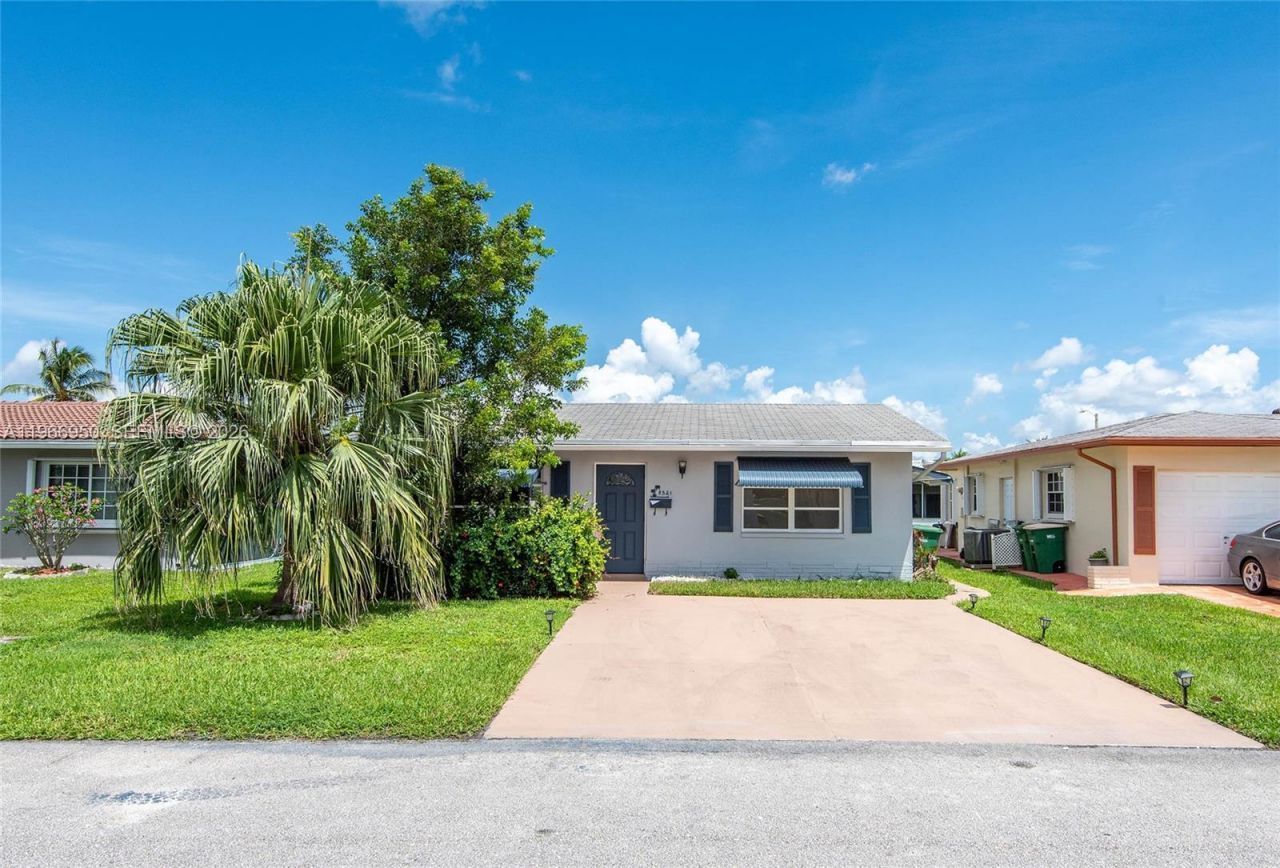8521 NW 57th Ct, Tamarac, FL 33321 Photo