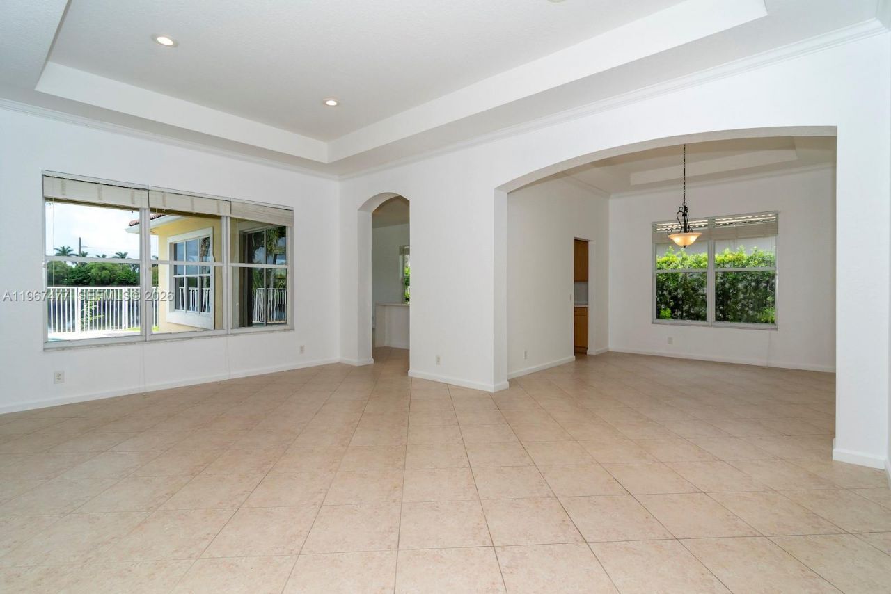 1833 Harbor View Cir, Unit 1833, Weston, FL 33327 Photo