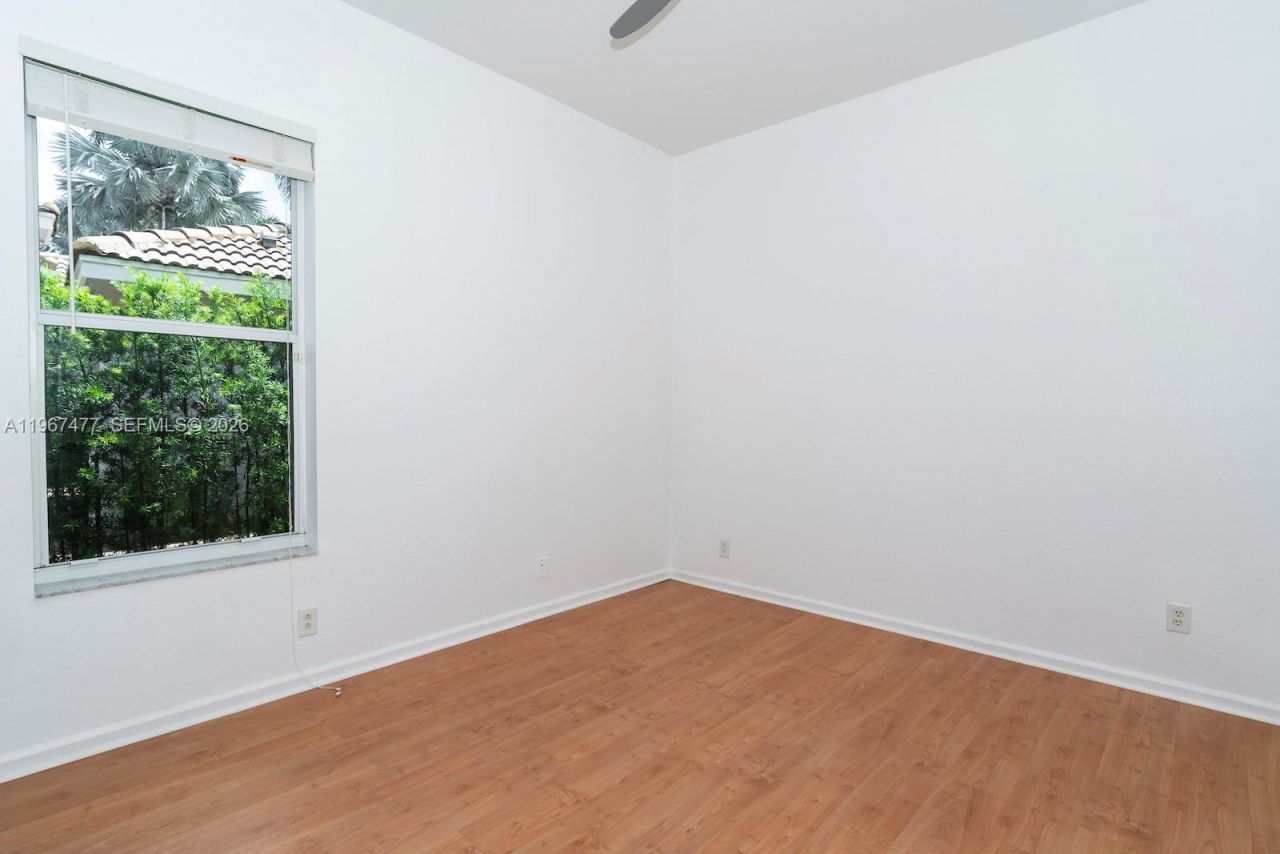 1833 Harbor View Cir, Unit 1833, Weston, FL 33327 Photo