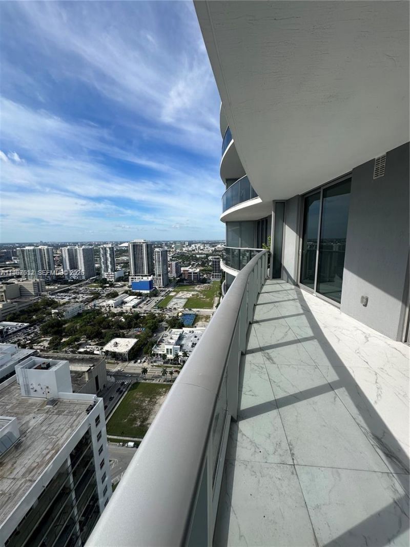 488 NE 18th St, Unit 4304, Miami, FL 33132 Photo