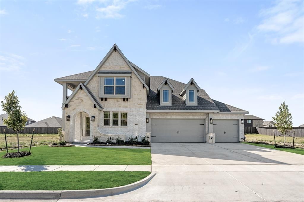 140 Rosewood Drive, Glenn Heights, TX 75154 Main Photo