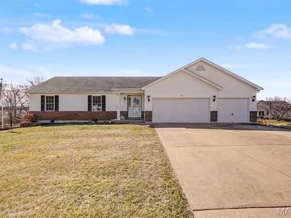 3503 Bedford Falls Court S, Wentzville, MO 63385