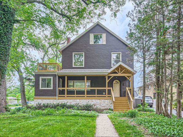 9556 S Winchester Avenue, Chicago, IL 60643