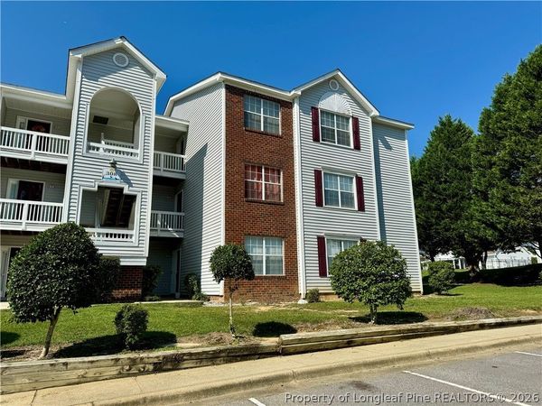 308 Waterdown Drive, Unit 4, Fayetteville, NC 28314