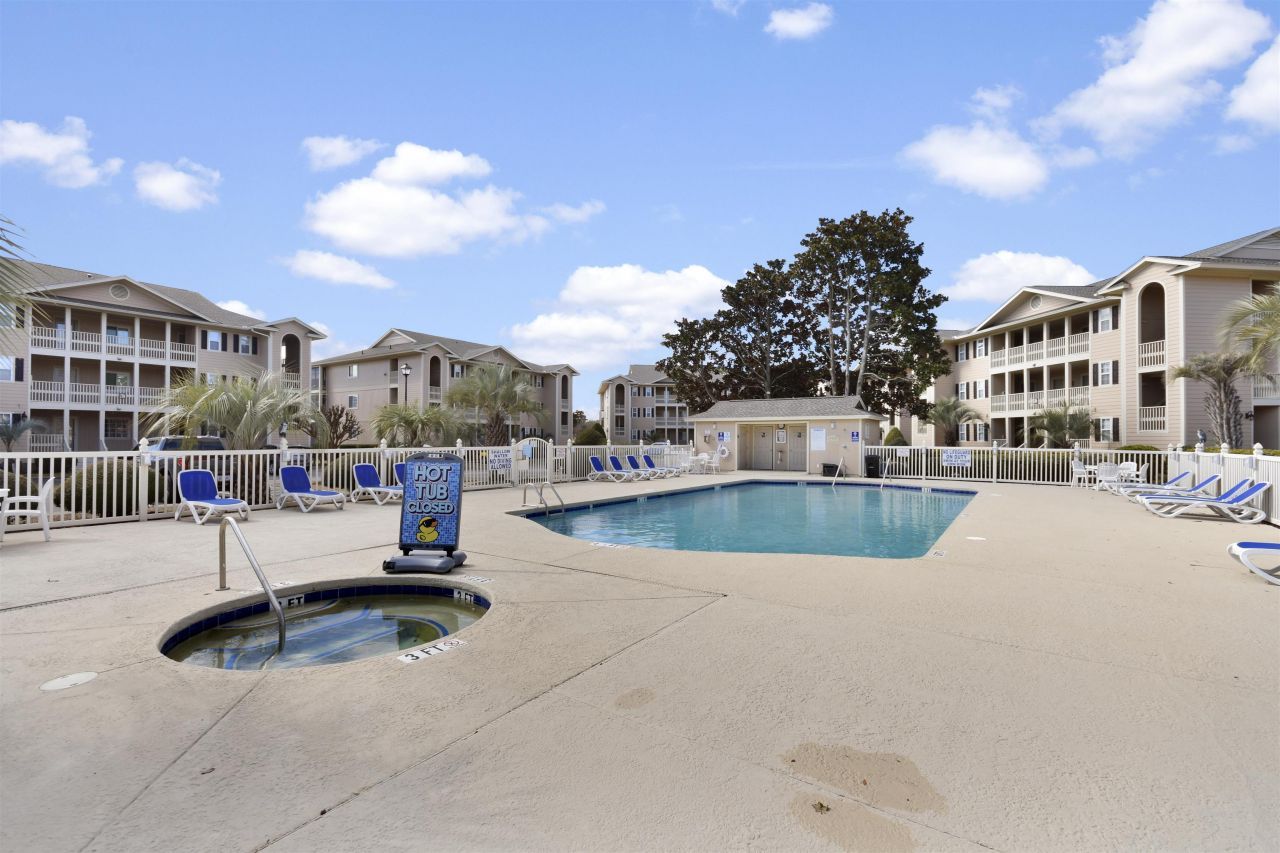 1900 Duffy St. Photo 23