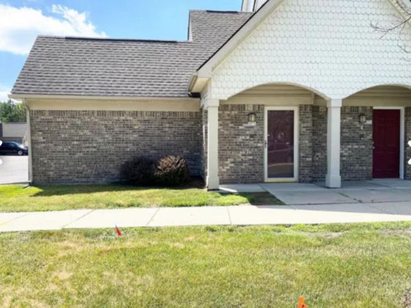 873 Amanda Lane, Pontiac, MI 48340