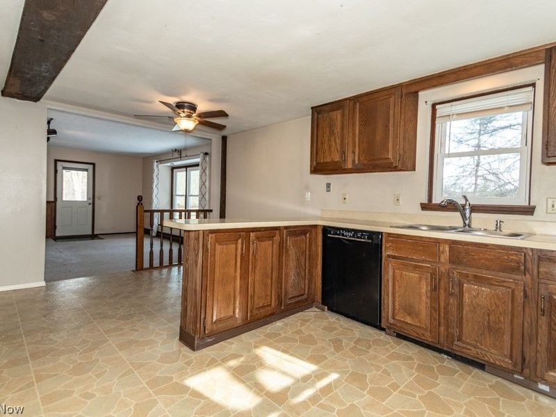 12567 Girdled Road, Concord, OH 44077 Photo 12