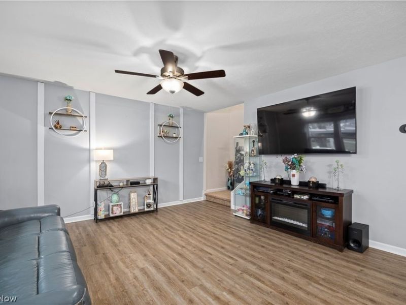5993 Montauk Point, Vermilion, OH 44089 Photo 12