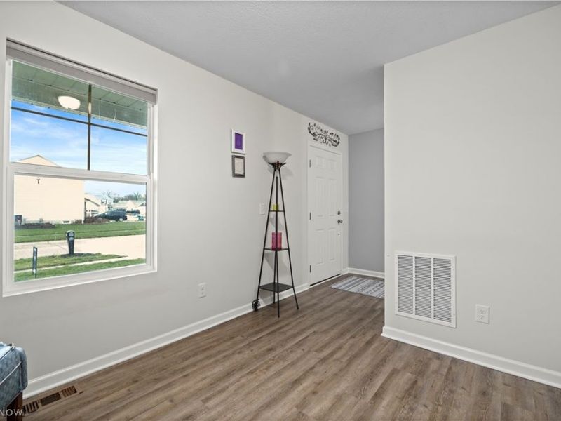 5993 Montauk Point, Vermilion, OH 44089 Photo 6