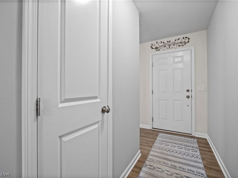 5993 Montauk Point, Vermilion, OH 44089 Photo 7