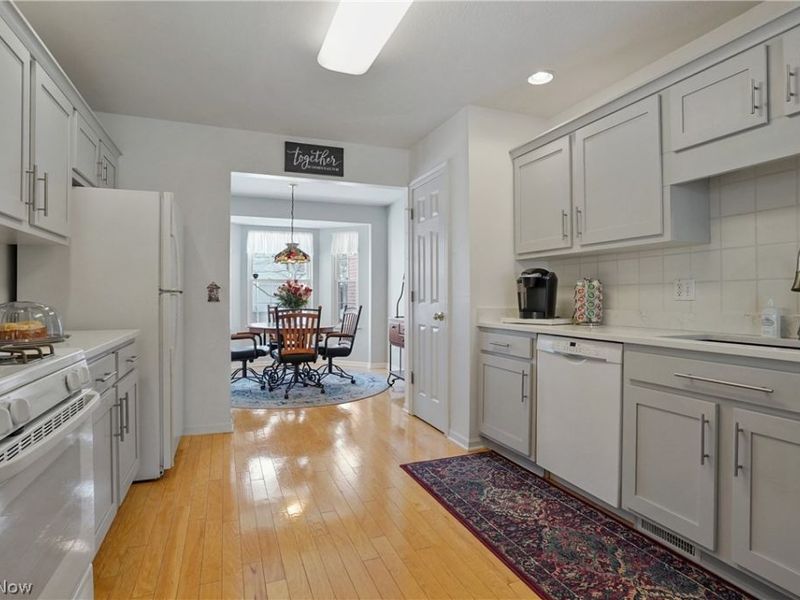 421 W Reserve Drive, Unit 82, Cuyahoga Falls, OH 44223 Photo 14