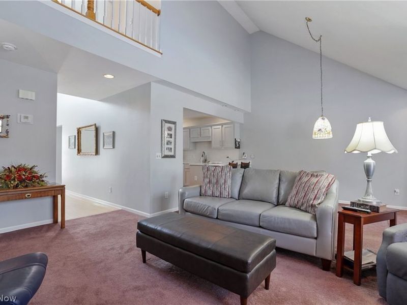 421 W Reserve Drive, Unit 82, Cuyahoga Falls, OH 44223 Photo 5