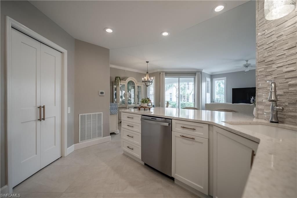 9160 Southmont Cv, Unit 110, Fort Myers, FL 33908 Photo