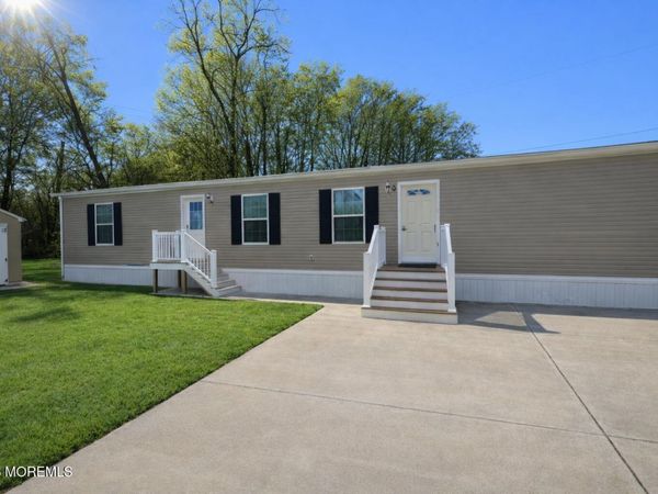 194 Jacobstown New Egypt Road, Unit #4, Wrightstown, NJ 08562