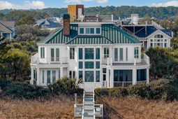 100 Ocean Park Loop  photo 4