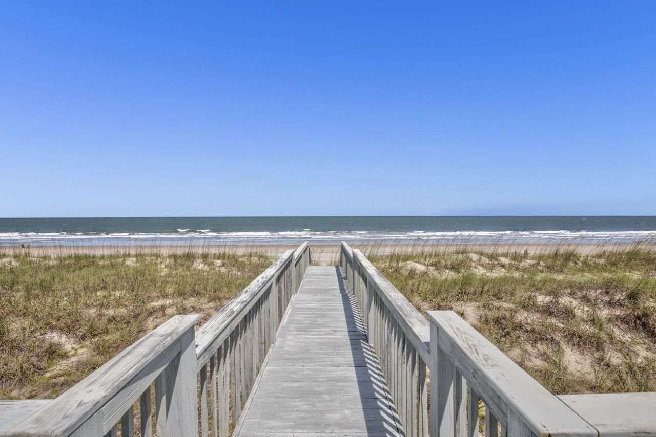 100 Ocean Park Loop  Photo 22