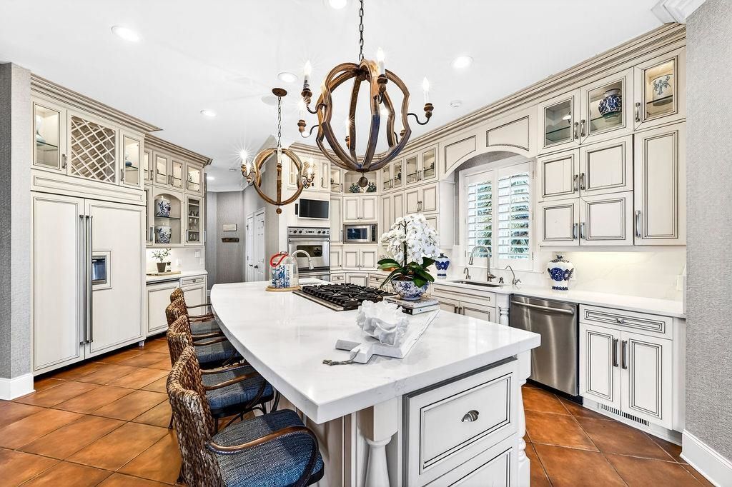 100 Ocean Park Loop  Photo 4