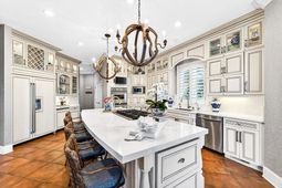 100 Ocean Park Loop  photo 4