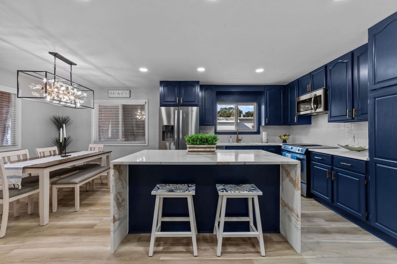 1314 Holly Dr. Photo 11