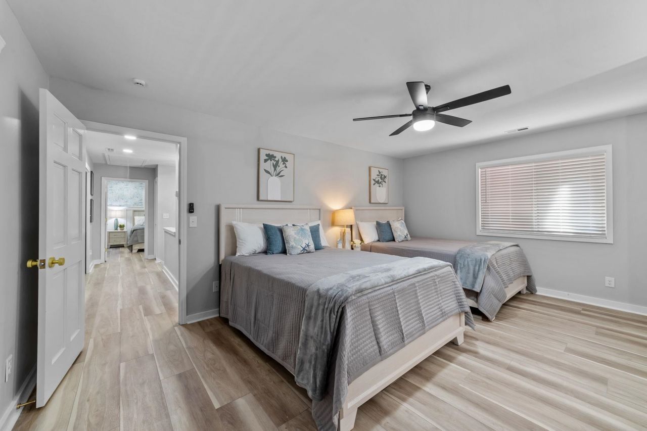 1314 Holly Dr. Photo 35