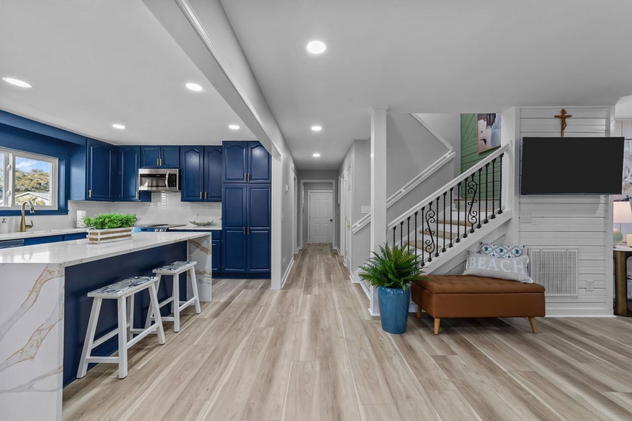 1314 Holly Dr. Photo 6