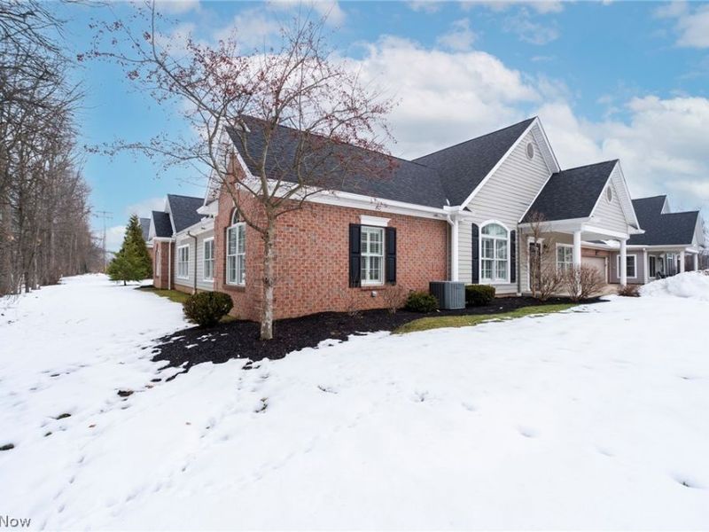 4300 Westford Place, Unit 6C, Canfield, OH 44406 Photo 2