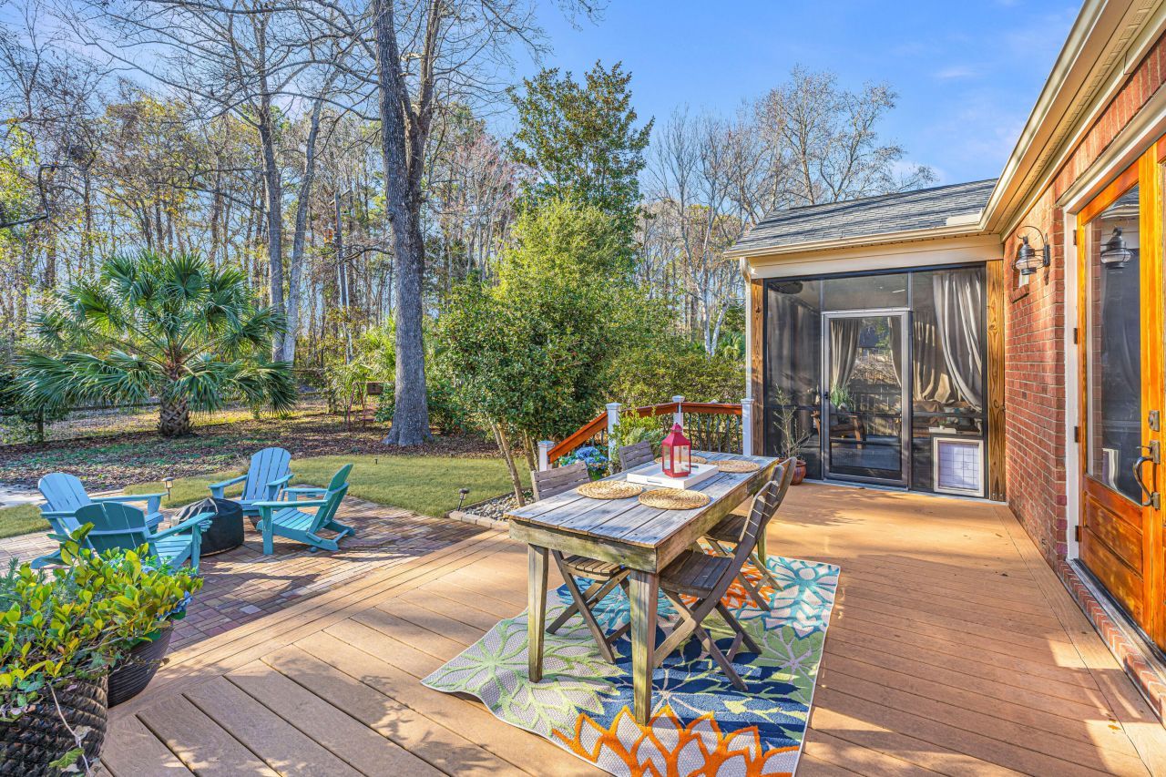 278 Hook Lane Photo 11