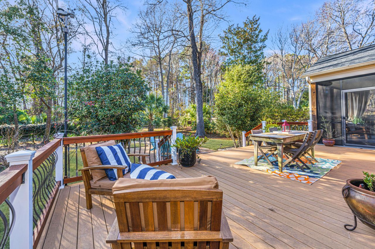 278 Hook Lane Photo 12