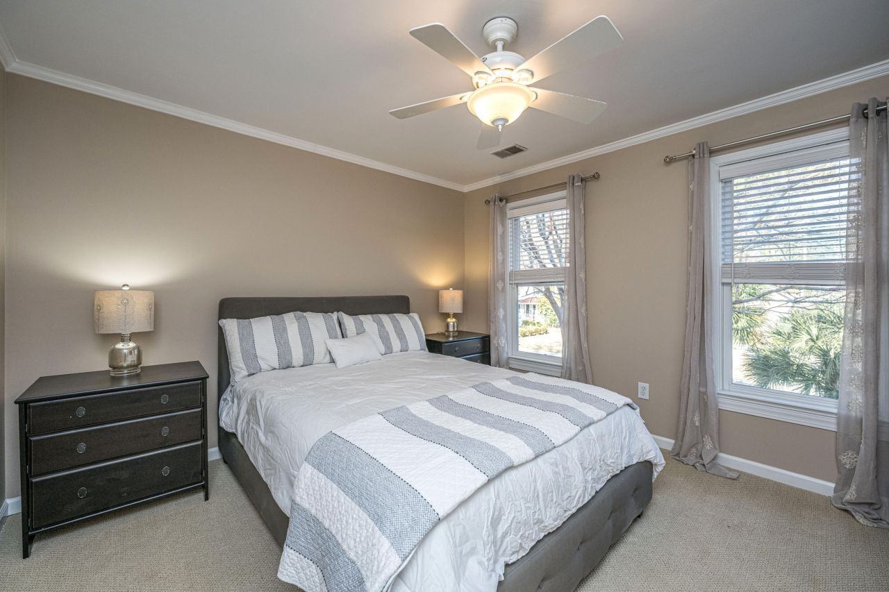 278 Hook Lane Photo 40