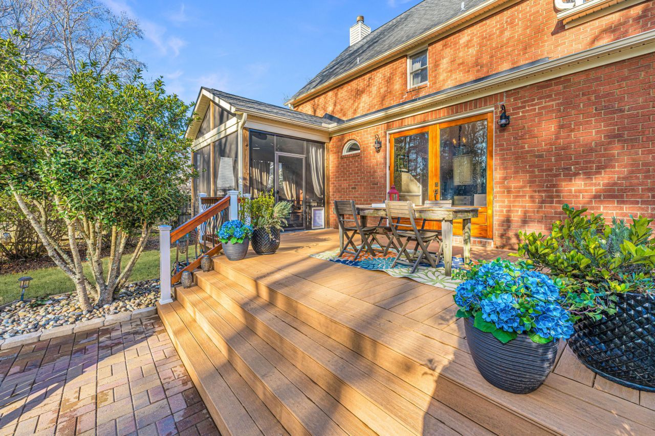 278 Hook Lane Photo 7