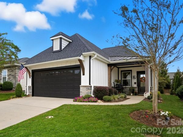 6256 Raven Rock Drive, Denver, NC 28037