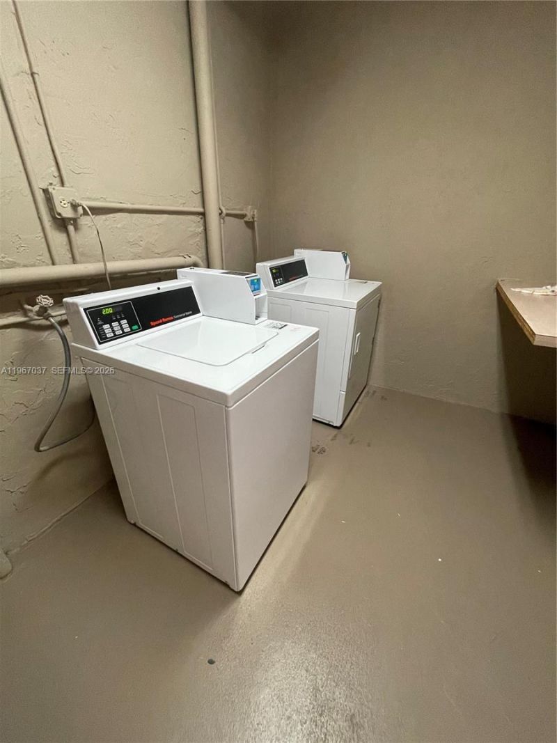 7722 W Camino Real, Unit E-316, Miami, FL 33143 Photo