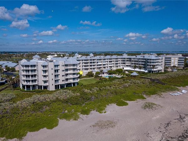 579 NE Plantation Road, Unit S-103, Stuart, FL 34996