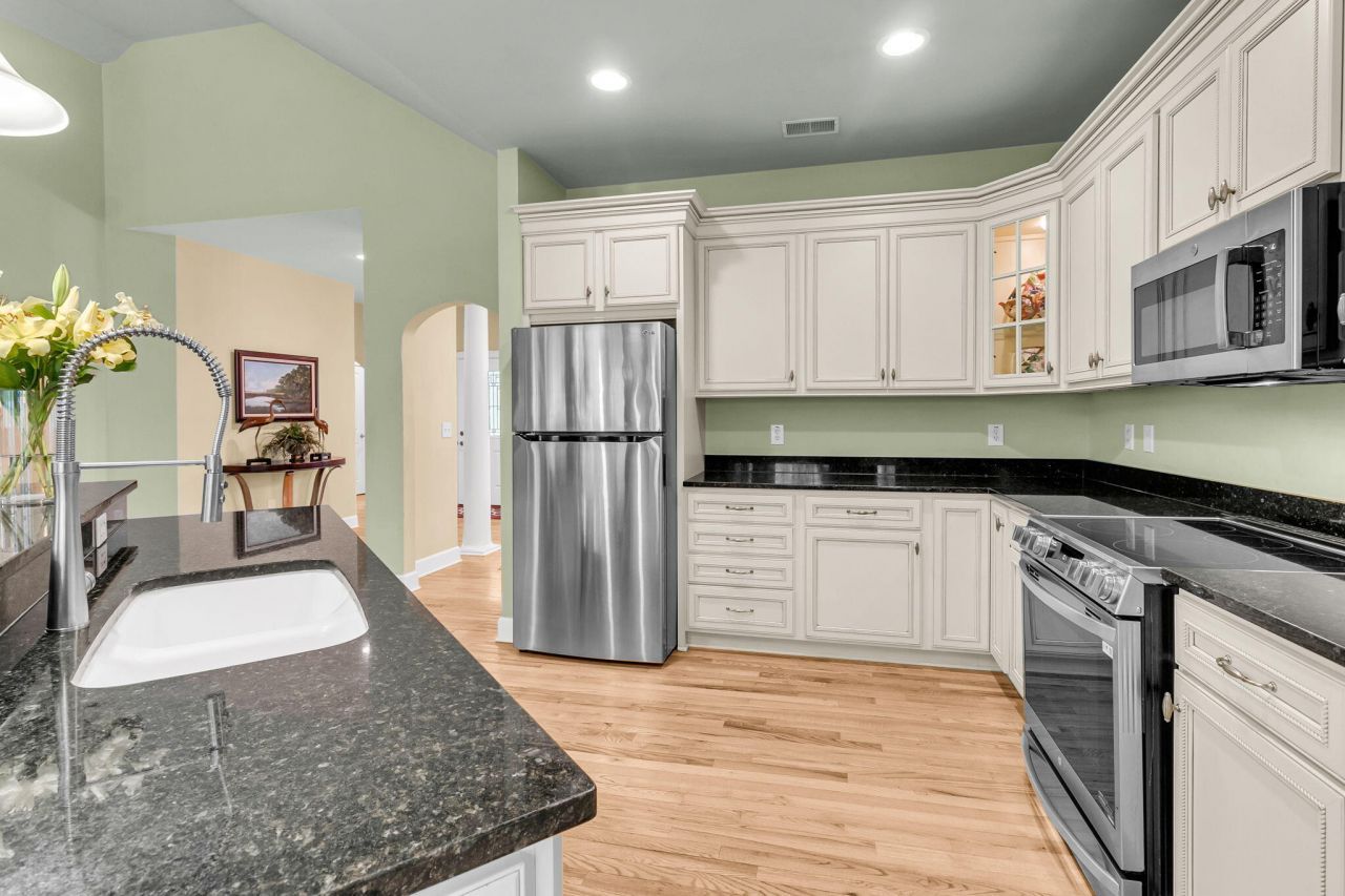 1222 Chandler Road Photo 19