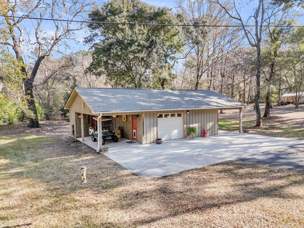 1222 Chandler Road Photo 2