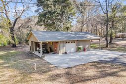 1222 Chandler Road photo 4