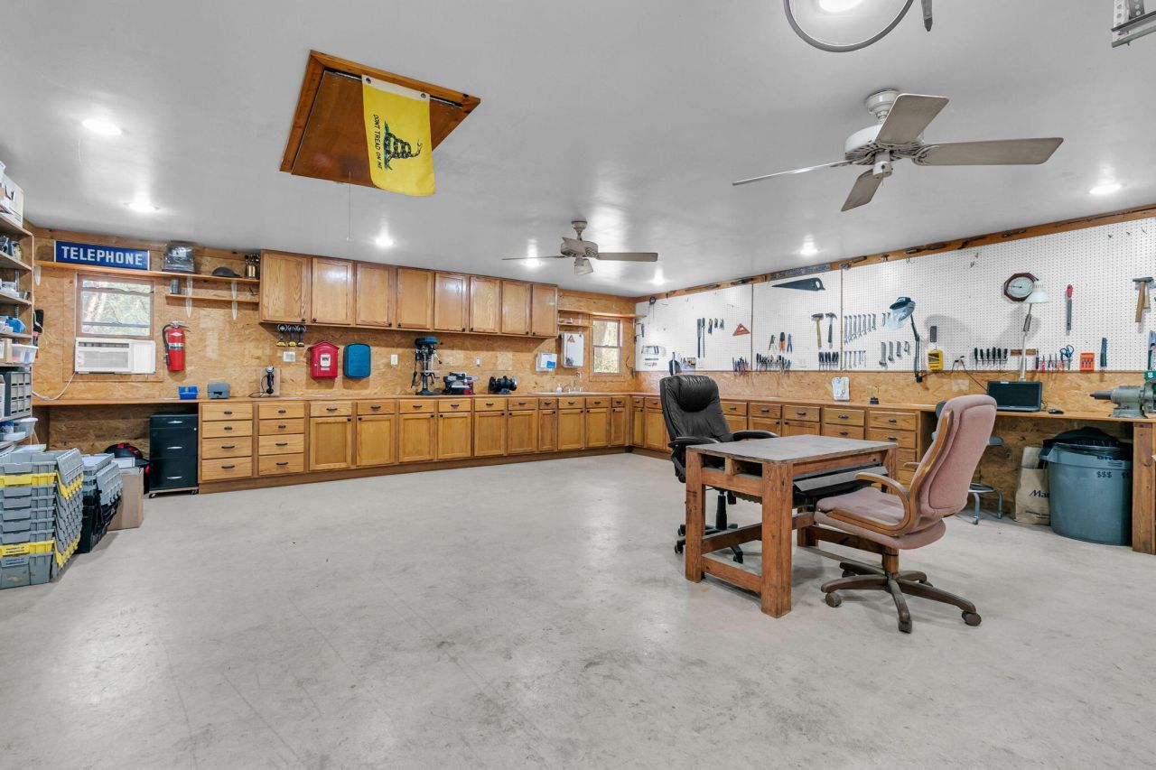 1222 Chandler Road Photo 52