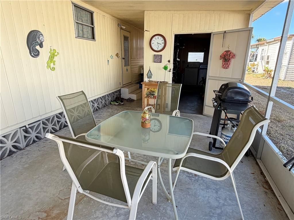 113 Chisholm Trl, North Fort Myers, FL 33917 Photo