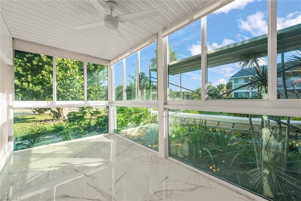 561 Periwinkle Way , Unit E4, Sanibel, FL 33957 Photo