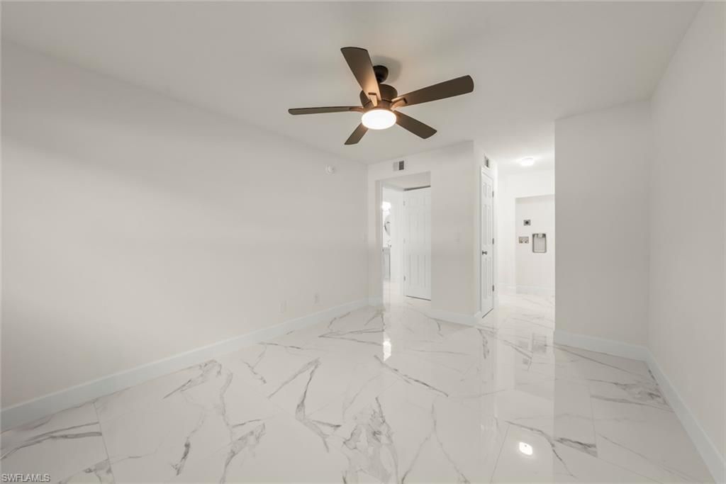 561 Periwinkle Way , Unit E4, Sanibel, FL 33957 Photo