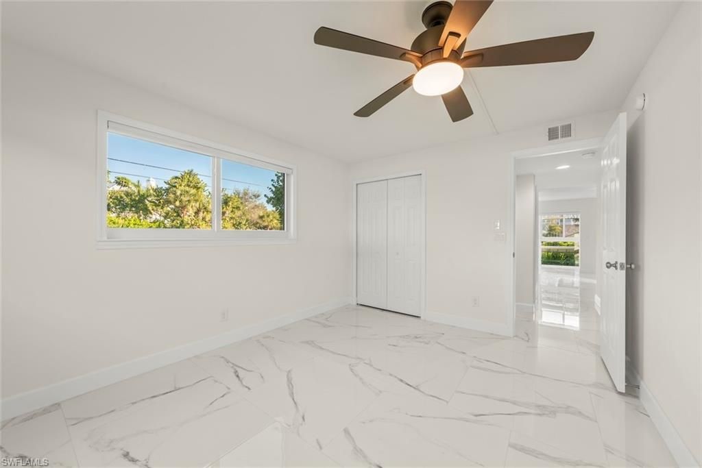 561 Periwinkle Way , Unit E4, Sanibel, FL 33957 Photo