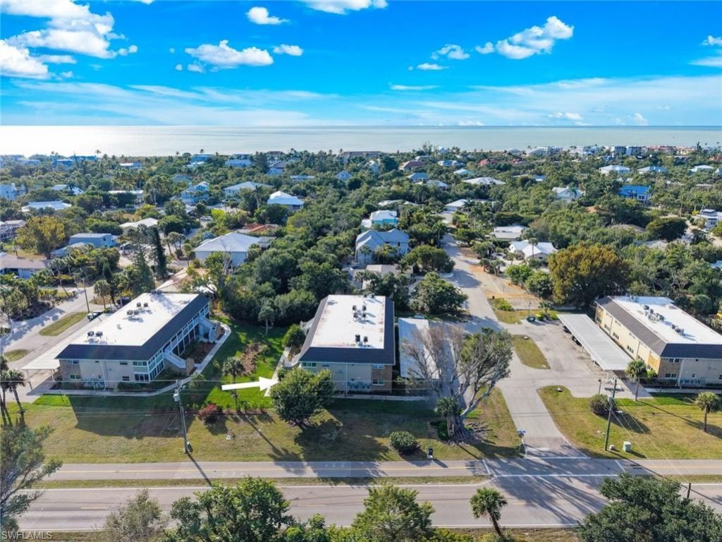 561 Periwinkle Way , Unit E4, Sanibel, FL 33957 Photo