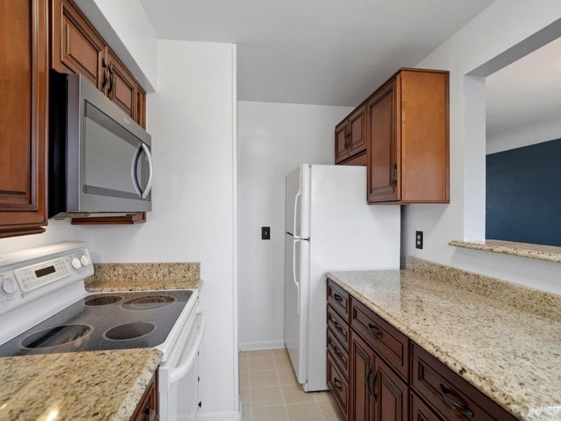 1357 Thurnridge Drive, Reading, OH 45215 Photo 16