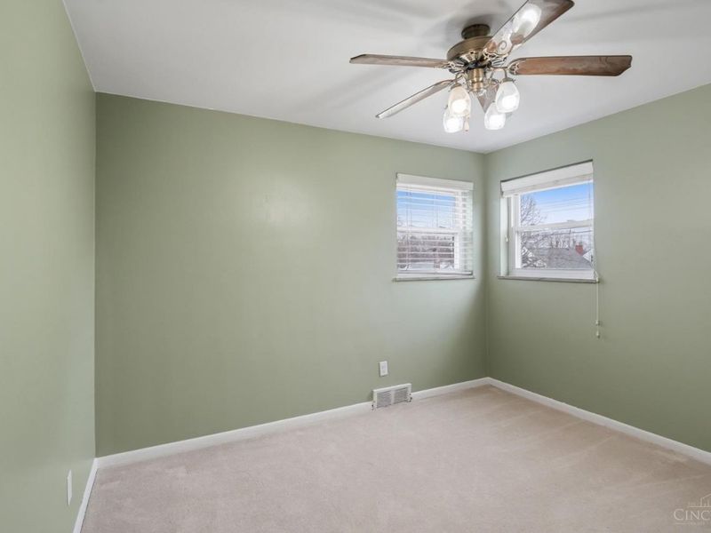 1357 Thurnridge Drive, Reading, OH 45215 Photo 20