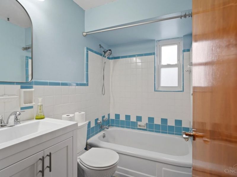 1357 Thurnridge Drive, Reading, OH 45215 Photo 22