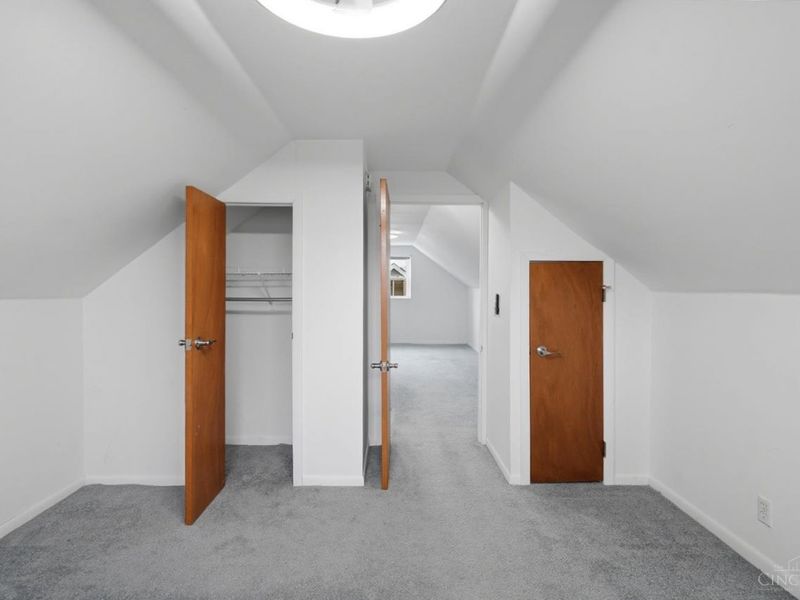 1357 Thurnridge Drive, Reading, OH 45215 Photo 27