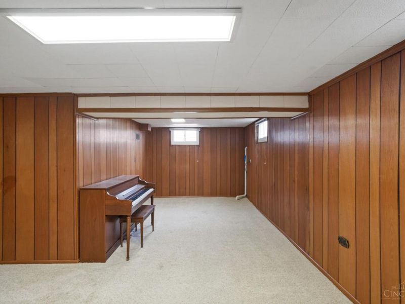 1357 Thurnridge Drive, Reading, OH 45215 Photo 31