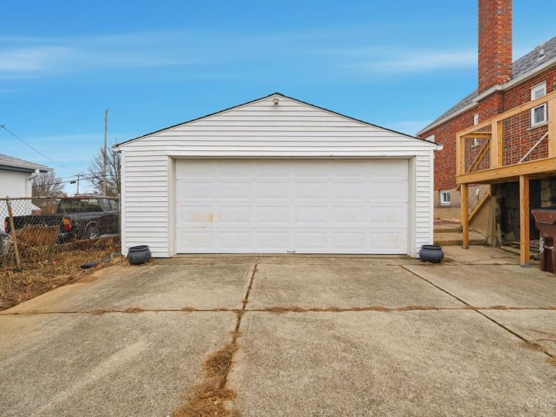 1357 Thurnridge Drive, Reading, OH 45215 Photo 47